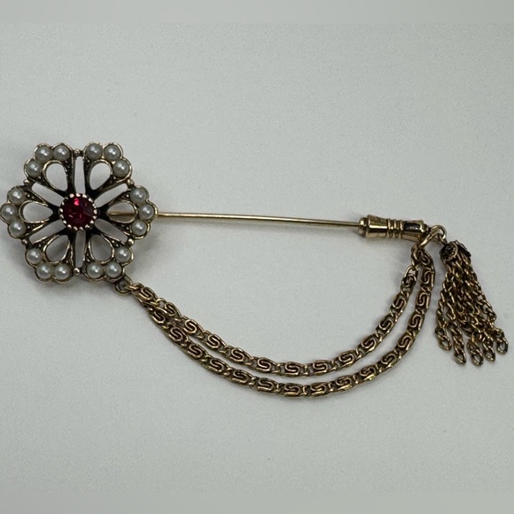 Sarah Coventry Jewelry - Sarah Coventry Vtg floral stick pin